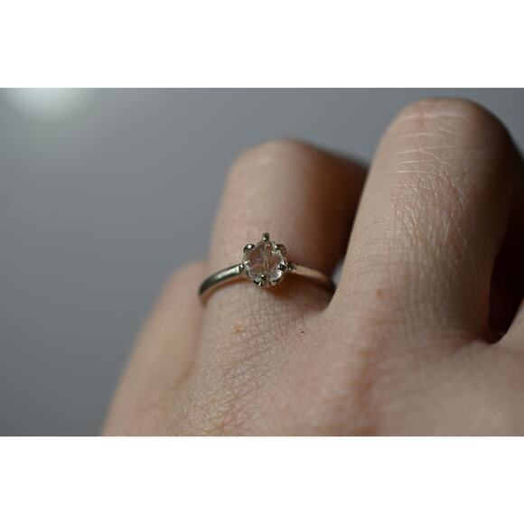 alternative raw diamond engagement ring raw crystal size 4 5 6 7 8 8 9 10 11 12 - Picture 3 of 3